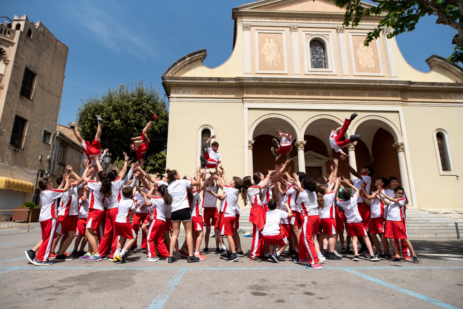 I.E.Sant Jordi - Caiguda lliure. .jpg (588 KB)